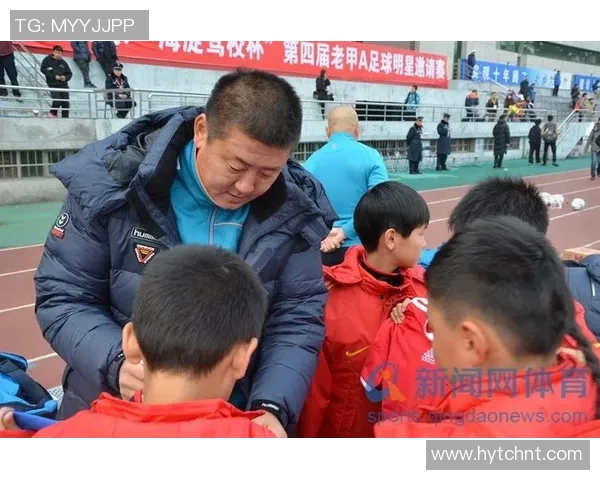 快乐足球超级球星带领绿茵激情风暴点燃无尽梦想舞台